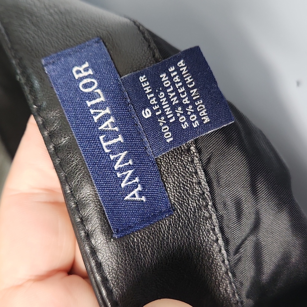 Ann Taylor Premium Leather Pencil Skirt - 6 - Picture 7 of 9